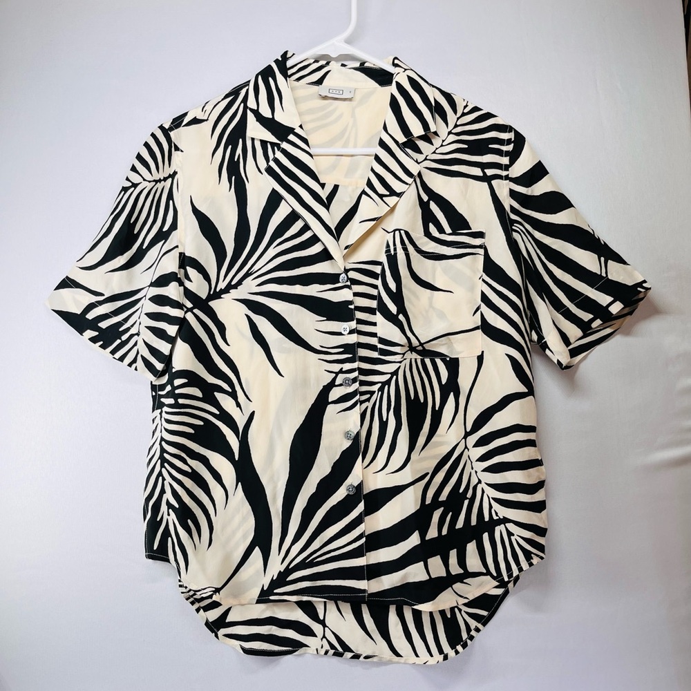 AYR Silk Black and White Leaf Print Button Down Shirt